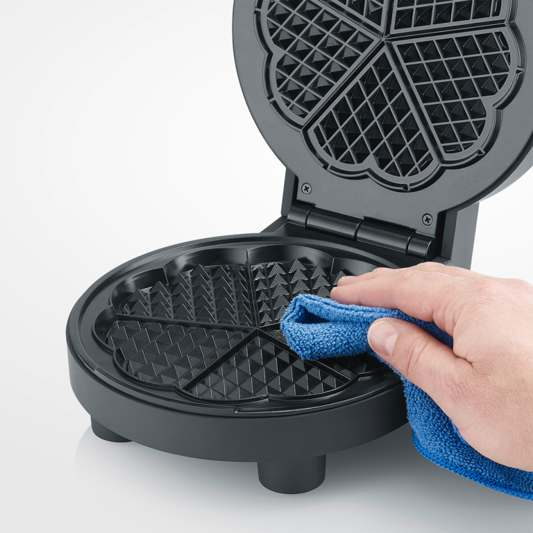 severin-waffeleisen-wa-2117-waffeleisen-black-line-9